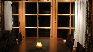 Uudistettu ruokailutila