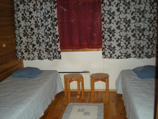 Alakerran toinen huone