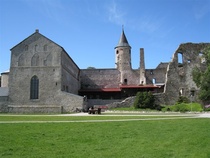 Haapsalun piispanlinna