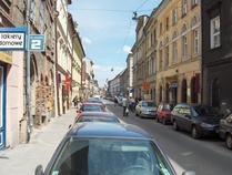Kazimierzin kaupunginosaan vievä katu

