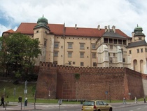 Wawelin kuninkaanlinna, itäpuoli